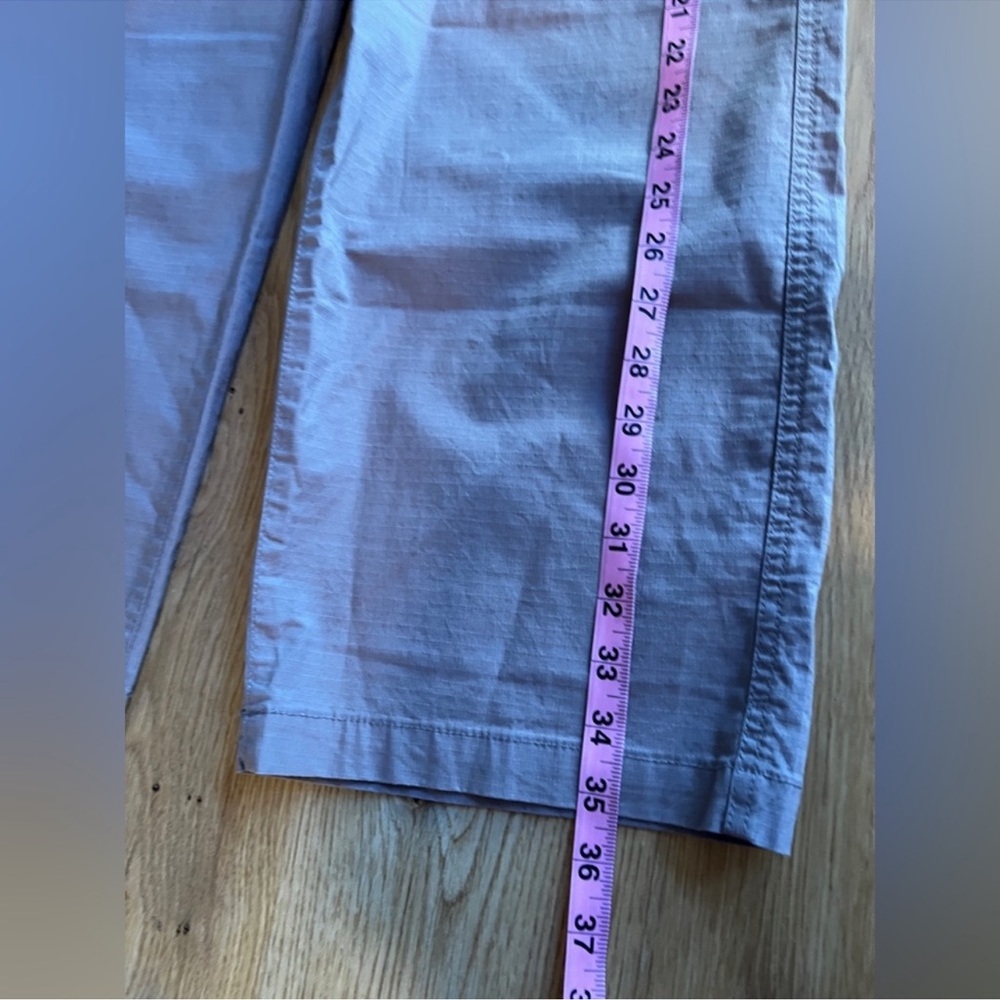 VUORI WOMEN'S CROPPED RIPSTOP PANTS IN HAZEL, SIZE M. - Picture 12 of 15